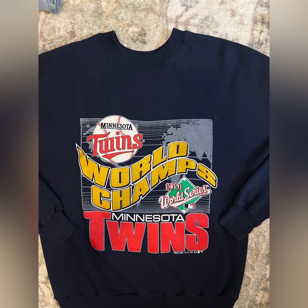 Vintage Minnesota Twins World Champs Sweatshirt